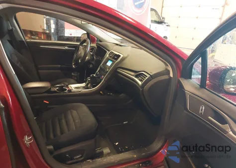 2015 Ford Fusion Se z USA, uszkodzony, nr VIN 1FA6P0H78F5120573